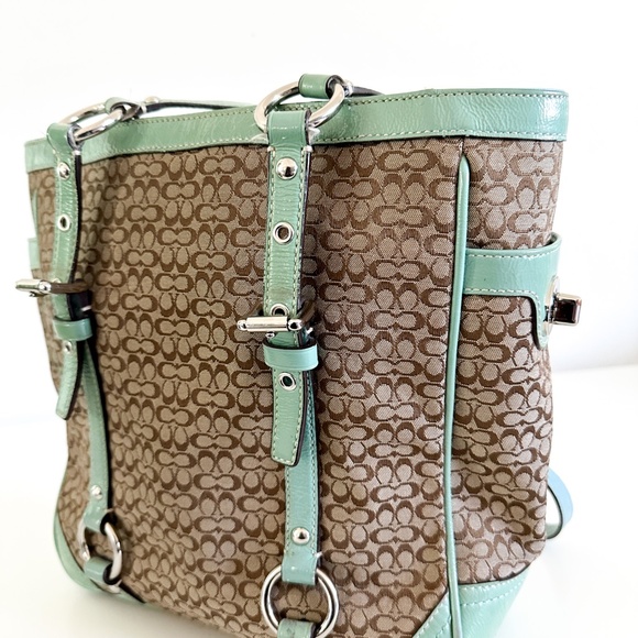 Coach Gallery Signature Jacquard Tan with Green and Patent Leather Satchel - Picture 3 of 12